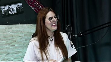 Putusin Janji Sama Ibu, Malah Batalin Kencan Sama Para Pria – Bella Ruiva (moai Tv)