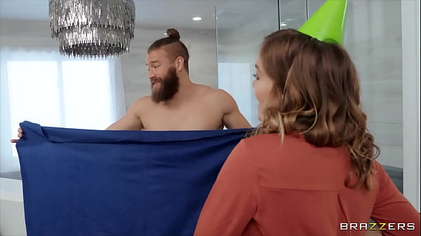 Ngebut Bareng Dua Cewek Lesbian Panas Di Kamar / Download Full Dari Https://zzfull.com/roomm