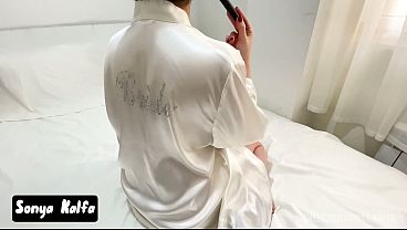 Gadis Arab Buntut Besar Nggoda Bapak Tiri Sampai Liur