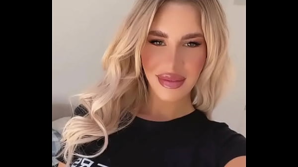 Di Lokasi Syuting, Siap Digenjot Habis-habisan Buat Brazzers.