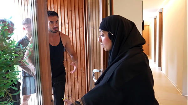 Gadis Arab Pengen Jaga Keperawanan Buat Nikah, Malah Diuber Empat Pria Bejat.