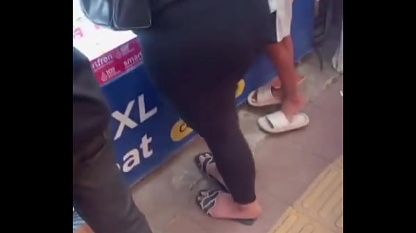 Bokep Indo Nemenin Binor Belanja, Malah Ngaceng Di Warung.