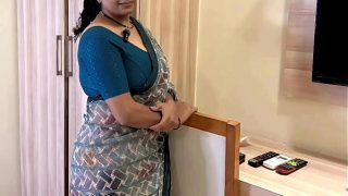 Bhabhi Ji Pahli Baar Naye Flat Mein Devar Ji Ko De Rahi Hai Khaas Tohfa, Xxx Video Hindi Mein