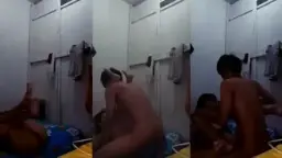 Malem Minggu, Ngerobek Perawan Pacar Sampai Meringis