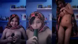 Meruchan Hijab Colmek Pakai Timun, Basah Kuyup.
