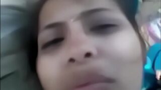 Video Mesum Pasangan Mesum Di Bawah Pohon, Goyangannya Bikin Ngilu