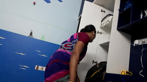 Maid Baru Desi, Siap Digoyang Di Setiap Sudut Rumah.