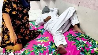 Suami Istri Ngewe Bebas, Beruntung Bisa Mancap Dalem Tanpa Kondom