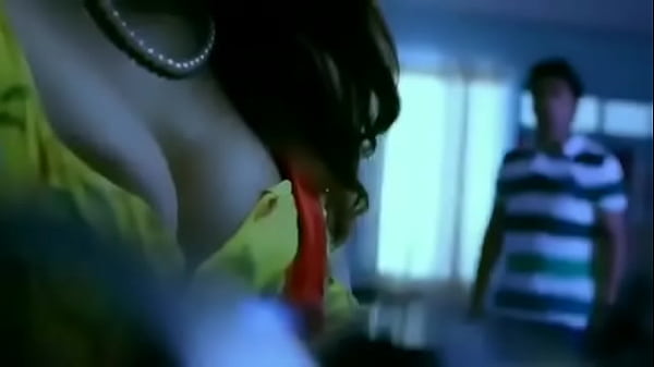 Desi Bhabhi, Nafsu Panas, Romansa Basah Bikin Makin Pengen.