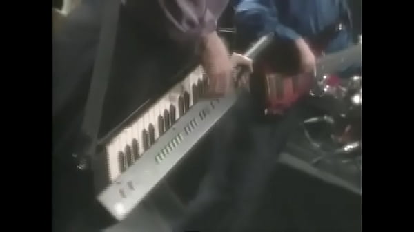 Duelo Goyang Cewek Jazz, Goyangannya Bikin Makin Pengen, Corea Bikin Makin Liar.