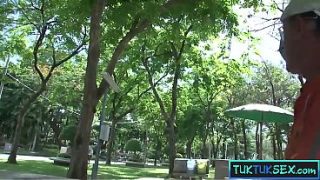 Cewek Thailand Mungil Dicolong Pakai Tuk Tuk, Langsung Digenjot Habis-habisan