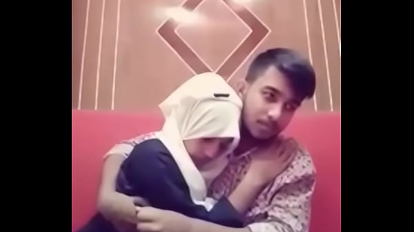 Desi Cewek Dan Cowok Ngecap Di Hotel, Panas Banget