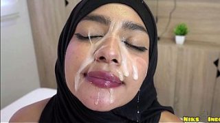 Bocah Hijaab Kesayangan Abang Dikocok Keras Sampe Pancut Bebas