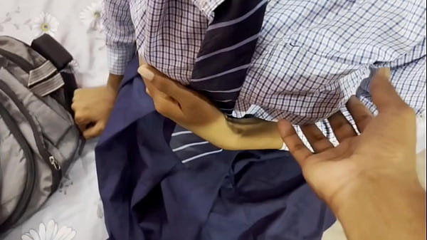 Anak Sekolah Gadis Perawan Desi Ngentot Keras Berbagai Gaya Di Rumahnya (suara Hindi)