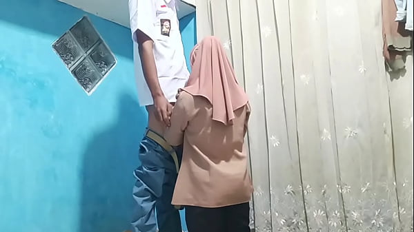 Murid Ngewe Bu Guru Habis Pulang Sekolah