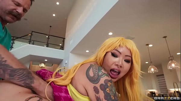 Wig Out Connie Perignon, Kimmy Kimm Di Brazzers — Ngenyangin, Kasih Diskon Pakai Kode Xvpromo Di Situs Resmi
