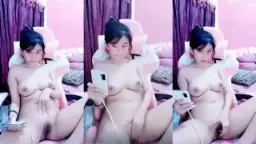Cantik Imut, Jari Mungilnya Mainin Memek, Badan Seksi Bikin Ngaceng