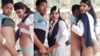 Desi Cewek Ngentot Pacar Nepalnya Di Kampus, Gaya Cewek India Horny Banget