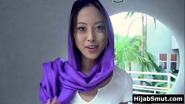 Gadis Remaja Muslim Horny Ngebet Pengen Digenjot Terus.