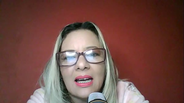 Mulai Ngentot Sama Nenek – Ketemu Mama Kandungku Yang Super Seksi