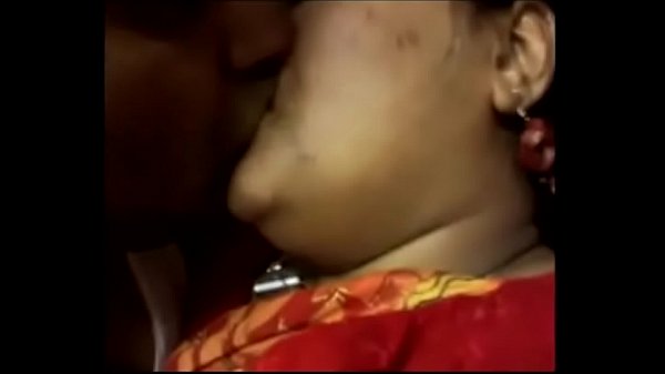 Desi Aunty, Siap Digoyang Di Atas Ranjang Panas