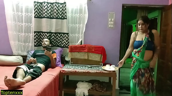 Nonton Bokep India Panas, Cewek Abg Ngentot Sama Tante Cantik, Suara Hindi Jelas!