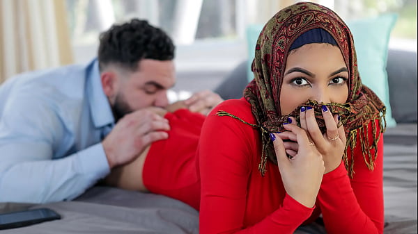 Stepbro Mau Ngajarin Stepnya Yang Pake Hijab Beberapa Trik Panas Sebelum Nikah – Hijab Bergairah