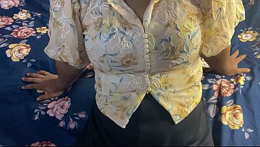Nagma Bhabhi Digebrek Di Musim Hujan, Suara Hindi, Video Porno Xxx Baru Yang Bikin Ngilu.