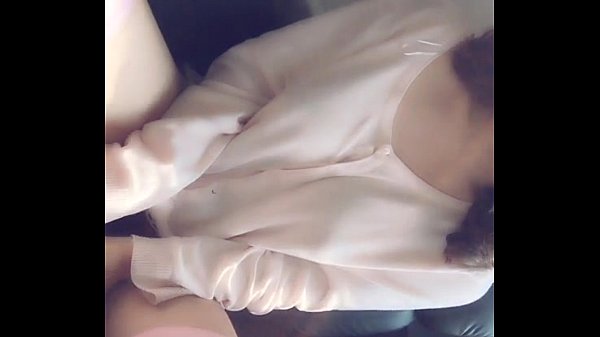 Cewek China, Toketnya Montok Bikin Mupeng.