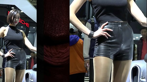 Cewek China Nge-dance Pake Hotpants Kulit Bikin Greget, Gerakannya Bikin Ngilu Dan Bikin Pengen Lebih.
