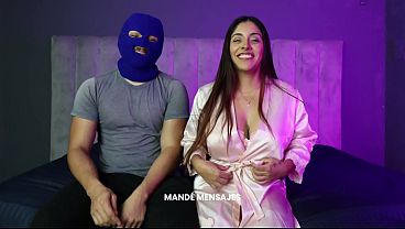 Istriku Kasih Colok Memek Sama Titit Baru Yang Gede