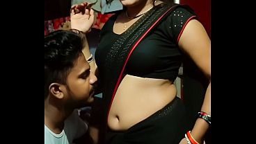 Desi Bhabhi Saree Navel, Bikin Greget Pengen Jilat