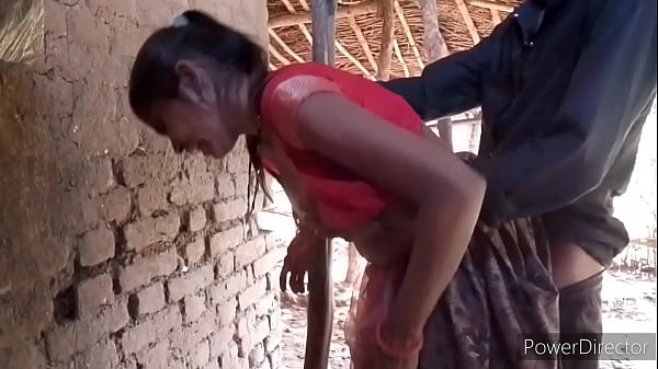 Desi Bhabhi Ngentot Keras Di Lubang Belakang, Crot Di Dalem