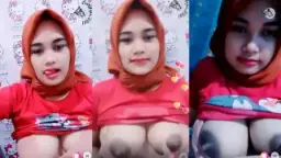 Zihan Jilbab Binal, Mulus Banget Pas Live Coli