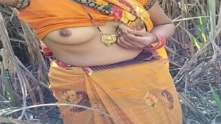 Seorang Istri Baru Digarap Kuli Di Ladang, Meraung Kesakitan Dan Kenikmatan.