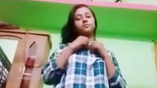 Video Bugil Cewek Bangladesh Yang Bocor, Goyang-goyang Sambil Telanjang Bulat
