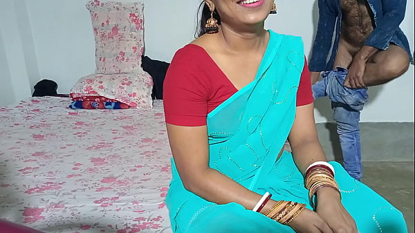 दोस्त की बीवी को जब मेरे घर बुलाया, तो उसकी गीली चूत की ताबड़तोड़ चुदाई की, भाभी की जोरदार चीखें और हिंदी में साफ आवाज़