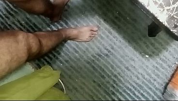 Ngentot Bertiga Arab, Kontol Besar Dijilat Dan Dimasukin Ke Pantat, Dua Cowok Saudi Gantian Ngewe Pasif Irak, Lubang Pantatnya Dibuka Lebar