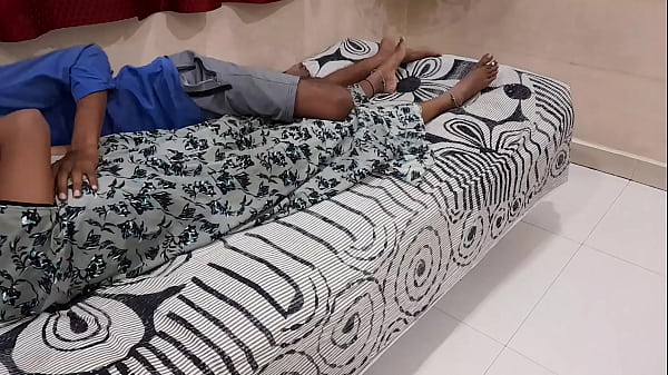 Ibu India Montok Digebrak Suami Kurusnya Sampai Meraung, Adegan Hot Full Hindi