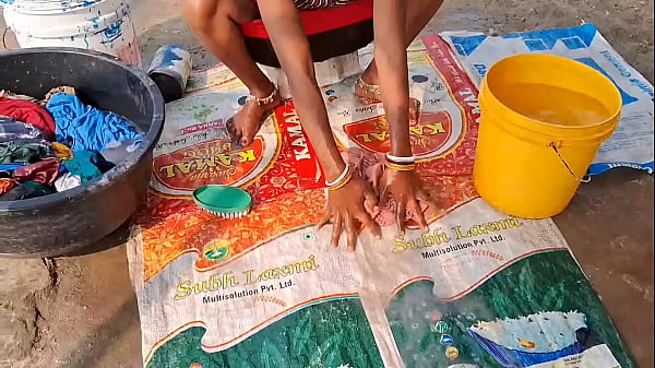 Desi Istri Kampung Ngentot Memek Tembem, Kapok Doi Minta Jatah Lagi Abis Digenjot Keras.