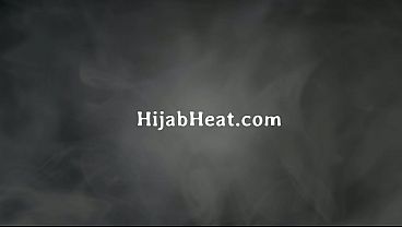 Gadis Arab Muslim Kaku Digilir Keras Di Kantor