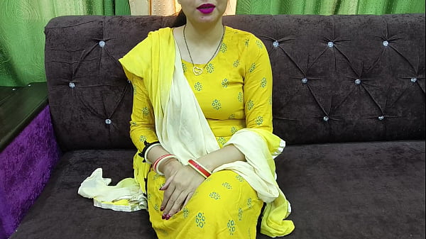 Cewek India Istri Kakak Lagi Digebukin Sama Adik Ipar, Chut Basah Kencang, Desahannya Bikin Makin Horny.